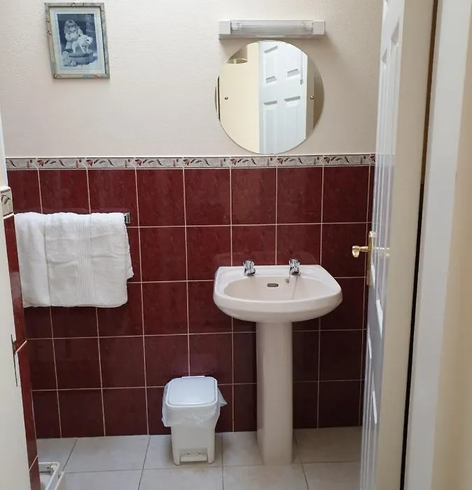 Glencora B&B-1