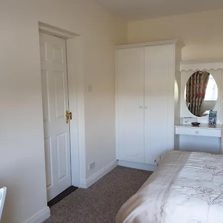 Glencora B&B-3